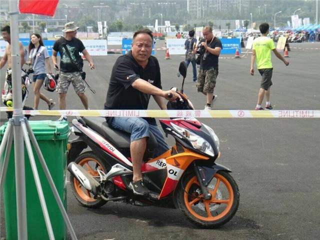 三亿体育手机版