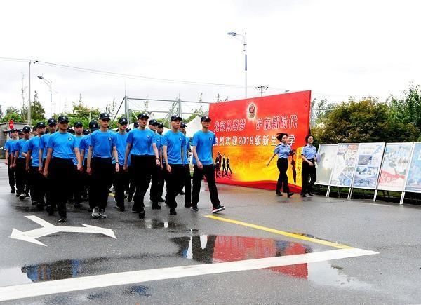 三亿体育手机版